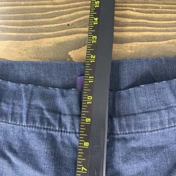 NYDJ Pull On Ankle Jeans Straight Leg Womens Size 14 Dark Wash Minimalist - Picture 9 of 11